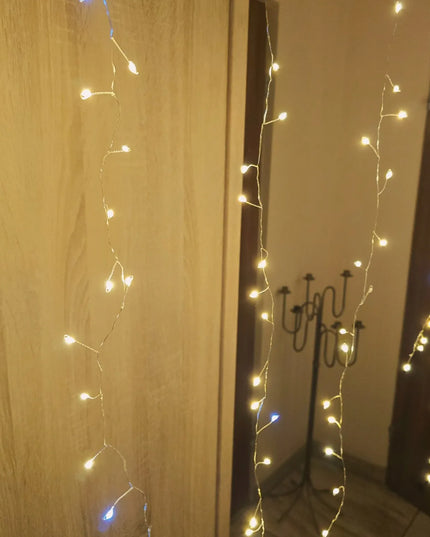 Kalėdinė LED šviesos užuolaida, 1,5 × 1 m, 180 šiltai baltų mikro LED lempučių, sidabrinis laidas