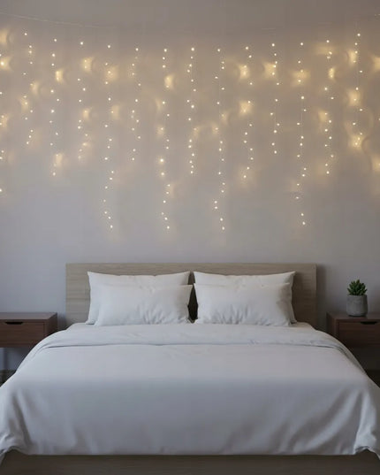 Kalėdinė LED šviesos užuolaida, 1,5 × 1 m, 180 šiltai baltų mikro LED lempučių, sidabrinis laidas