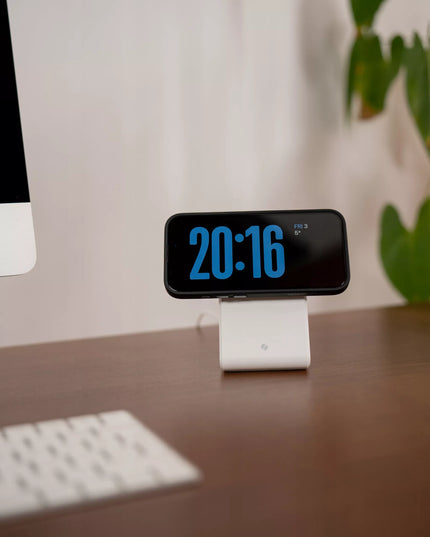 Belaidis indukcinis įkroviklis su MagSafe technologija, skirtas telefonui