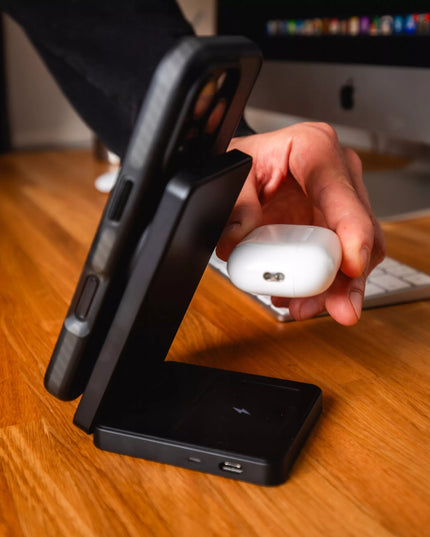 Sulankstomas indukcinis įkroviklis su MagSafe funkcija. telefonui
