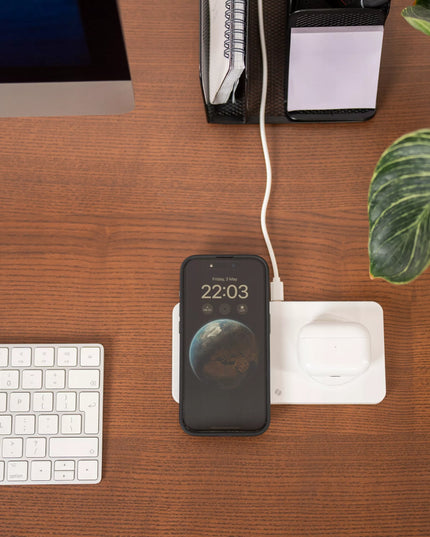 Spacecase magnetinis belaidis įkroviklis su MagSafe funkcija