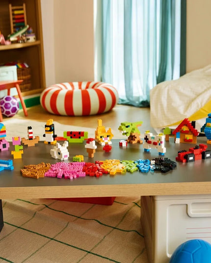 LEGO 11045 CLASSIC Kūrybiškos spalvingos kaladėlės