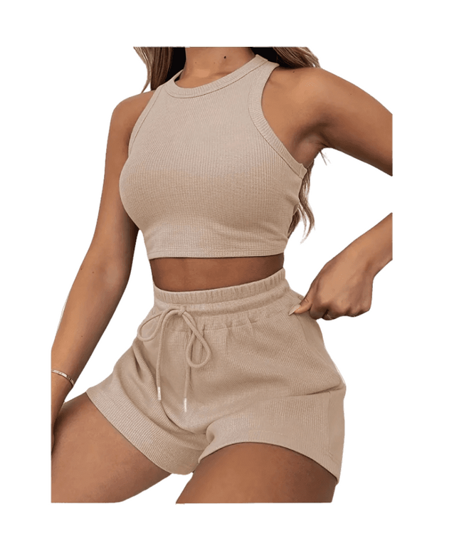 Laisvalaikio, sportinis komplektas, crop top stiliaus marškinėliai ir šortai, moterims