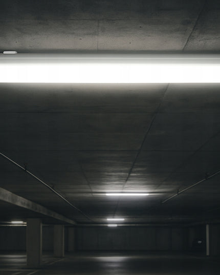 LED lubinis šviestuvas garažui 60W 120cm 5000lm dirbtuvėms, sandarus šviestuvas