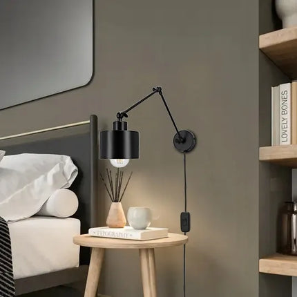 Sieninis šviestuvas LOFT Edison LED su jungikliu