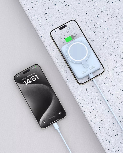Magnetinis išorinis akumuliatorius 10000 mAh 15W Qi su „MagSafe“ palaikymu