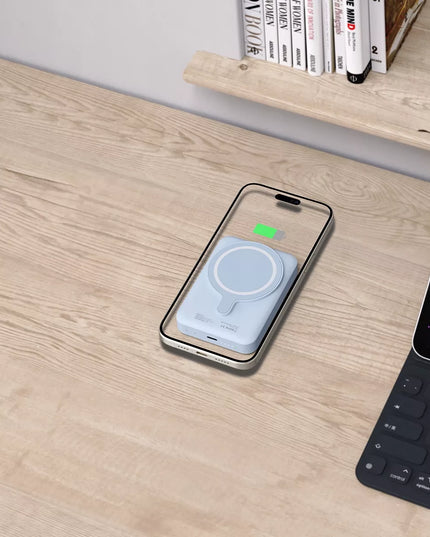 Magnetinis išorinis akumuliatorius "Powerbank" 15W Qi MagSafe 10000mAh