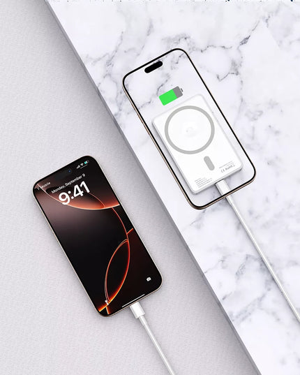 Magnetinis išorinis akumuliatorius Power Bank su MagSafe 5000mAh 15W