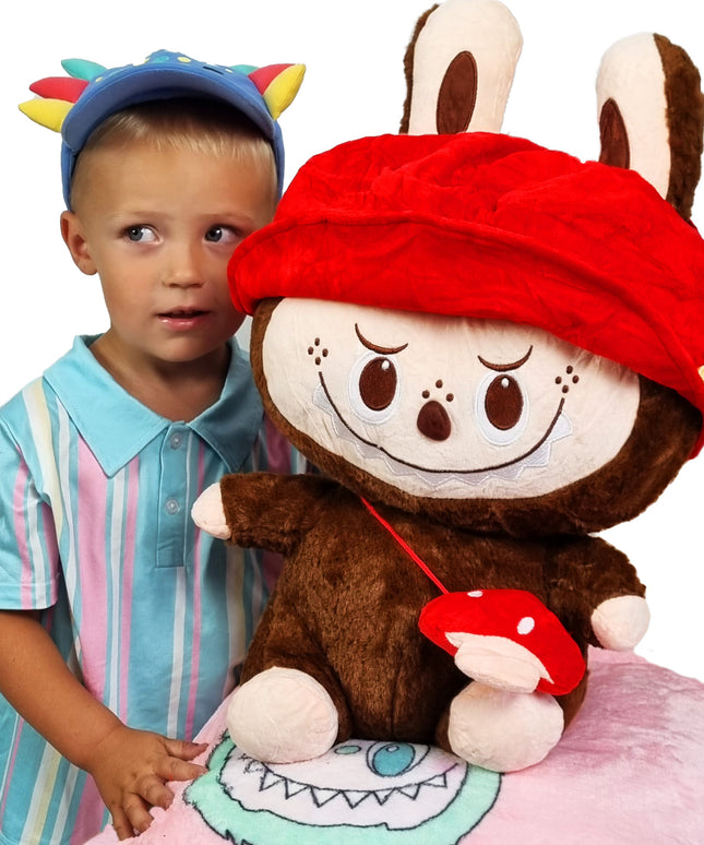 XXL pliušinis žaislas (tipo LABUBU), didelis 50 cm, Grybukas + 160 cm pledas dovanai