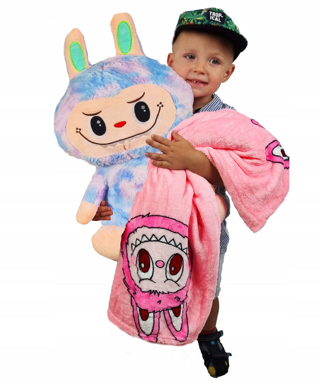 Pliušinio žaislo tipas LABUBU Didelis 50cm Minkštas glostomas žaislas + Kilimas 160cm