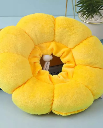 Minkštas pliušinis pooperacinis apykaklė katei ir šuniui, S (2-4 kg)
