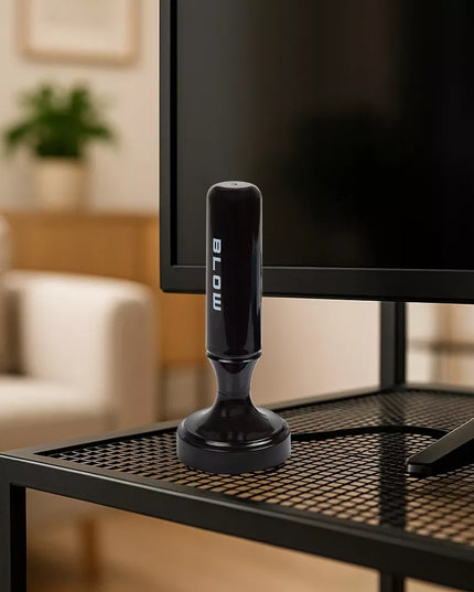 Galinga kambarinė aktyvioji antena DVBT2 TV FHD 4K MUX-8 LTE su stiprintuvu ir magnetiniu pagrindu Blow ATD40