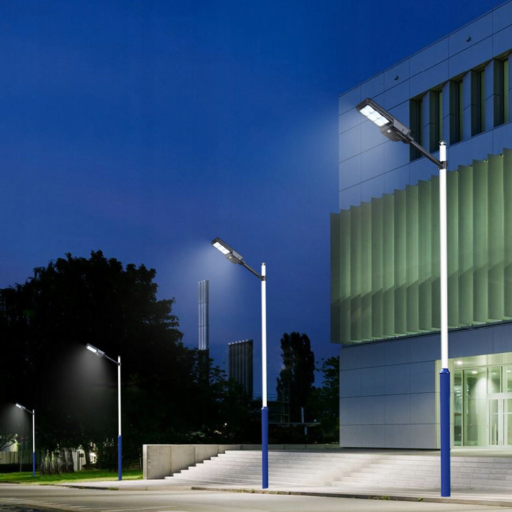 Galingas lauko saulės LED gatvės šviestuvas 270W su pulteliu ir baterijomis XL