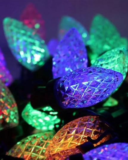 DAUGIASPALVĖS eglutės girlianda GILĖS 200LED 19 METRŲ Kalėdinė Goliat