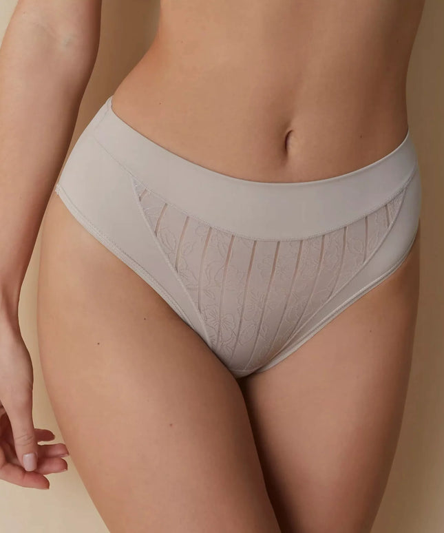 Moteriškos koreguojančios „Maxi“ kelnaitės aukštu liemeniu Selene, smėlio spalvos, 3XL