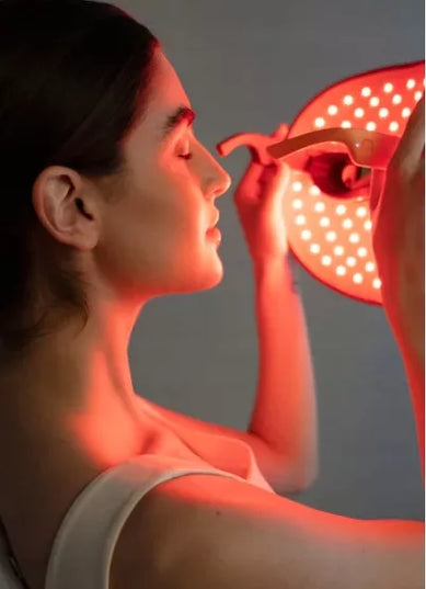 TOUCHBeauty GLAM fotoninės šviesos LED veido kaukė su 3 režimais