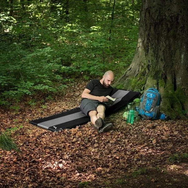 Nils Camp NC4340 savaime išsipučiantis kilimėlis, pilkas-juodas