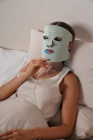 Nanoleaf LED Therapy Mask – LED šviesos terapijos veido kaukė