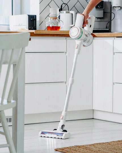 Vertikalusis dulkių siurblys ADLER AD7079, LED ekranas, 4 režimai, „Multi-Cyclone“, HEPA