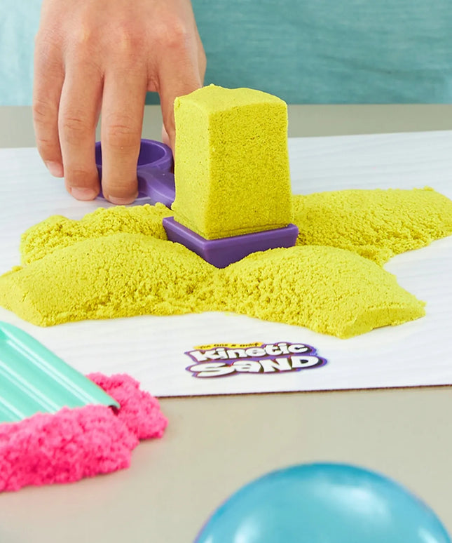 Kinetinio smėlio rinkinys „Kinetic Sand Ultimate Sandisfying Set“ su formelėmis ir priedais, 907 g