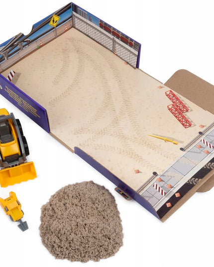 KINETINIS SMĖLIS „STATYBŲ AIKŠTELĖ SU SUNKVEŽIMIU“, KINETIC SAND, 545 G