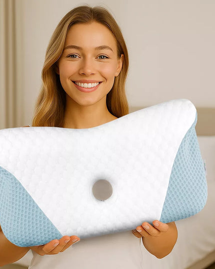 DIDELĖ ORTOPEDINĖ PAGALVĖ MIEGOJIMUI ANT ŠONO SU ATMINTIES PUTOMIS IR PROFILIAVIMU