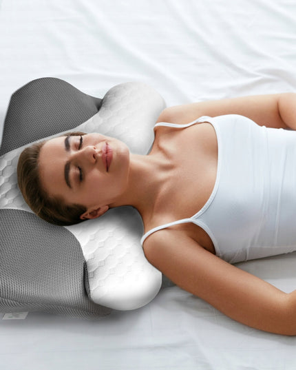 ORTOPEDINĖ PAGALVĖ SU ĮDUBIMU ŠONINIAM MIEGUI, PROFILIUOTA, DIDELĖ MEMO