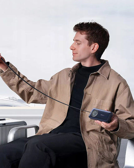 BASEUS išorinė baterija 10000 mAh 45W USB-C su ištraukiamu USB-C laidu ir ekranu