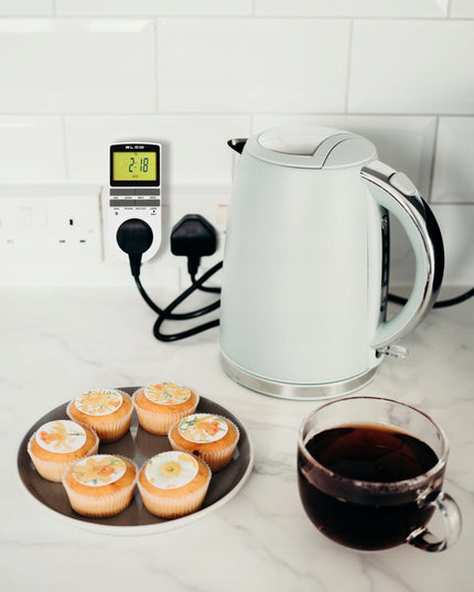 Skaitmeninis laikmačio programuotojas LCD jungiklis su tvarkaraščiu ir lenkų meniu