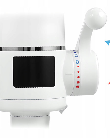 Momentinis elektrinis vandens šildytuvas 3 kW LCD