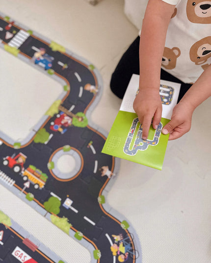 „Tooky Toy“ TH103 vaikų dėlionė-kelio trasa su 3 medinėmis transporto priemonėmis, 20 detalių