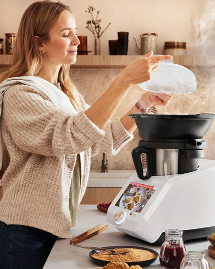 Virtuvinis robotas „SilverCrest“ Monsieur Cuisine SMART 2025 su „Wi-Fi“ ir programėle