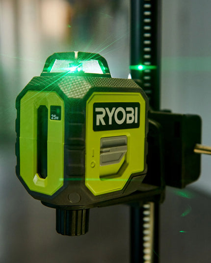Ryobi žalias 360° kryžminis lazerinis nivelyras RB360GLL