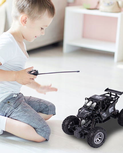 RC visureigis BEKELNĖS NUOTYKIŲ PIONIERIUS VALDOMAS NUOTOLINIU BŪDU SU PULTELIU