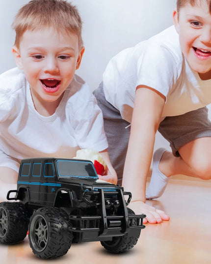 MalPlay RC SWAT visureigis su nuotolinio valdymo pultu ir USB įkrovimu