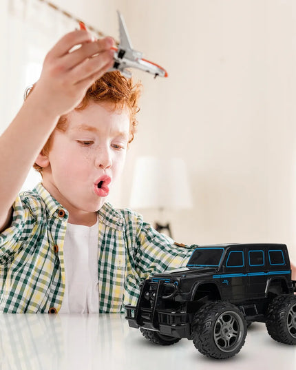 MalPlay RC SWAT visureigis su nuotolinio valdymo pultu ir USB įkrovimu
