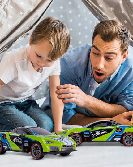 MalPlay nuotoliniu būdu valdomas RC automobilis 1:12 su LED apšvietimu