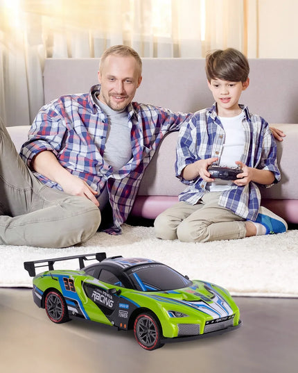 MalPlay nuotoliniu būdu valdomas RC automobilis 1:12 su LED apšvietimu