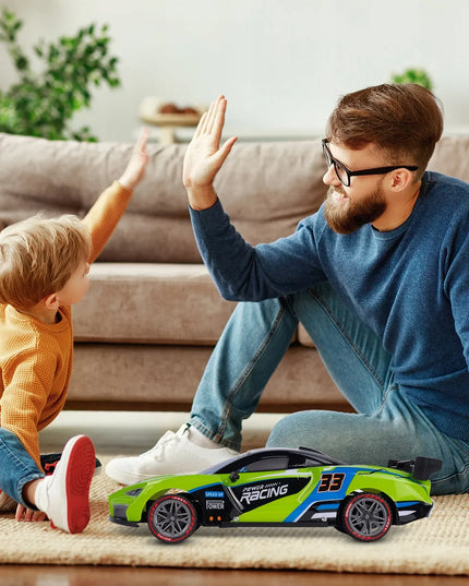 MalPlay nuotoliniu būdu valdomas RC automobilis 1:12 su LED apšvietimu