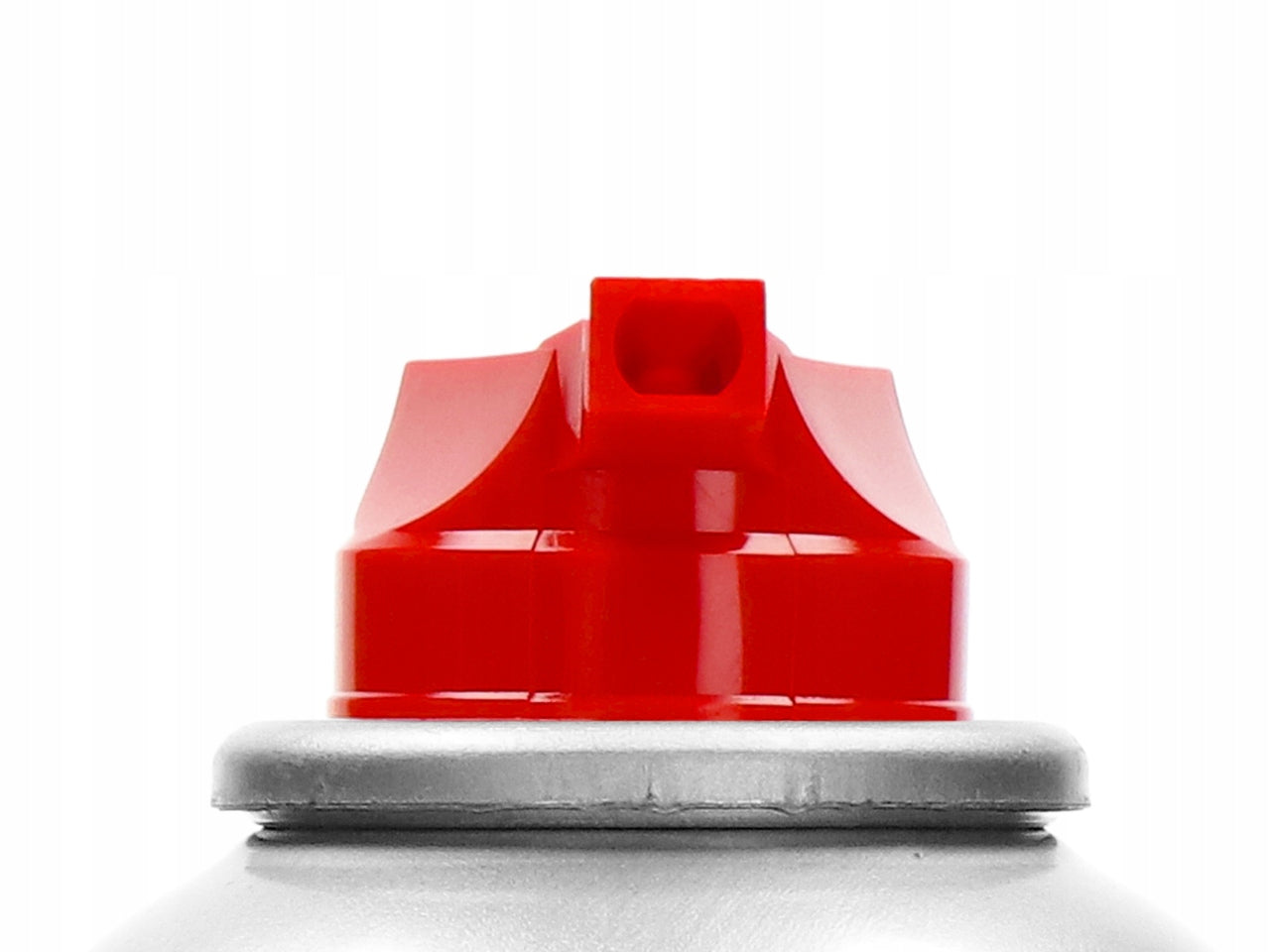 Stiprus purškiamasis preparatas nuo vapsvų ir širšių lizdų BAZOOKA 750ml