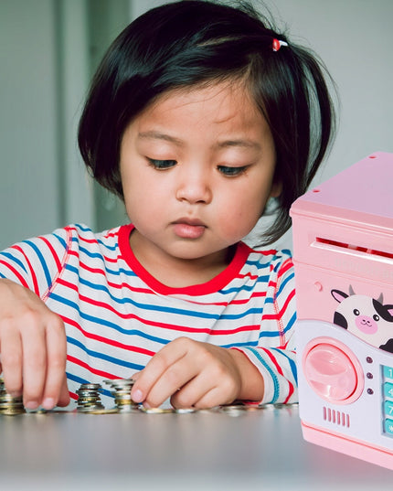 Rožinė kiaulytė taupyklė-seifas vaikams, banknotams ir monetoms, su kodu, žaislas