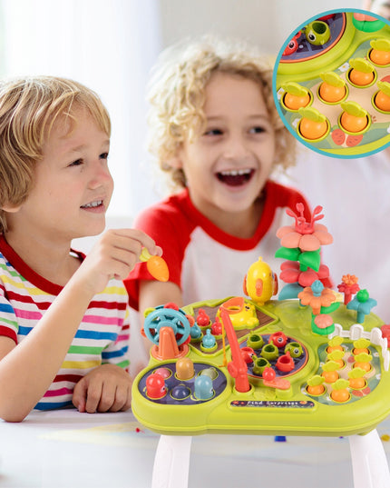 Interaktyvus edukacinis staliukas vaikams su plaktuku, meškere, morkytėmis ir žuvytėmis