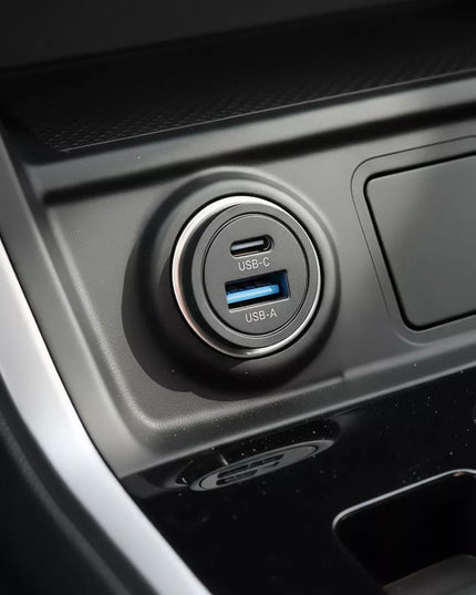 GREITAS AUTOMOBILINIS ĮKROVIKLIS MINI USB USB-C TIPO C PD QC 3.0 ALIUMINIS 30W