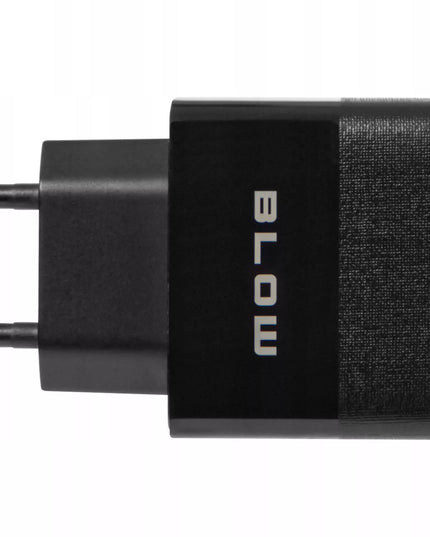 Spartusis sieninis įkroviklis BLOW, USB + USB-C jungtys, QC+PD 20W, su USB-C 2.0 1m kabeliu, juodas