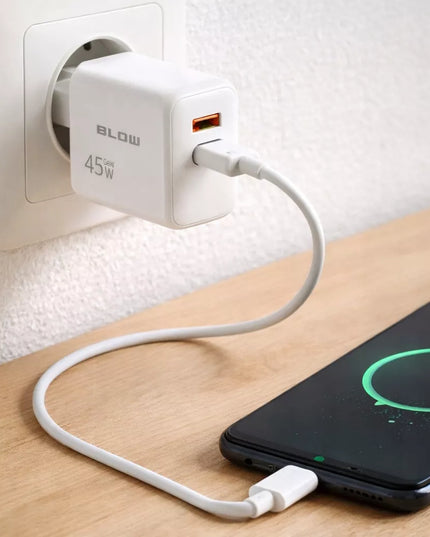 Greitas tinklo įkroviklis BLOW USB USB-C PD QC 3.0 45W GaN
