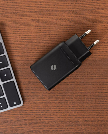 Spartusis Spacecase GaN 45W 2x USB-C įkroviklis telefonui QC 3.0 PD PPS