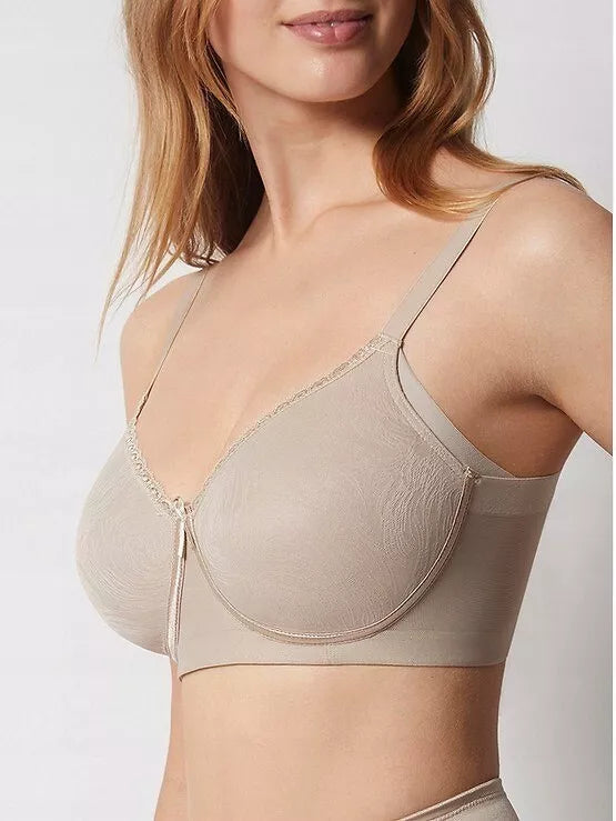 Minkšta „Selene“ liemenėlė be lankelių „Selene Nadia“ 95C tierra