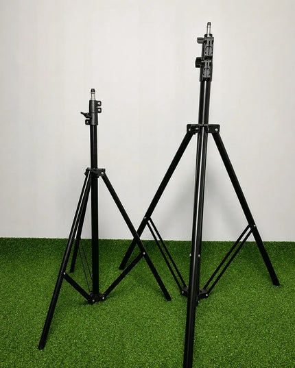Sunkus, tvirtas apšvietimo stovas, 210 cm, iki 5 kg