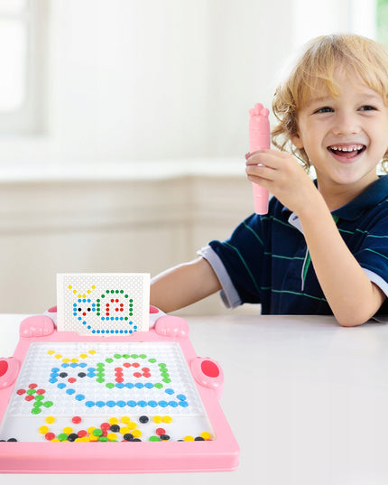 Magnetinė lenta su karoliukais - triušis, mozaikos trafaretų dėlionė