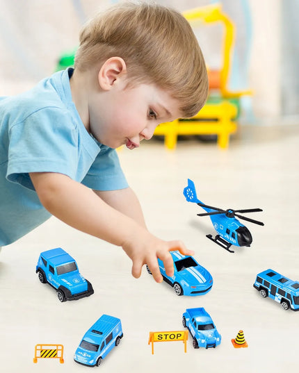 MalPlay policijos sunkvežimis su automobiliukais, lagaminas, automobilvežis